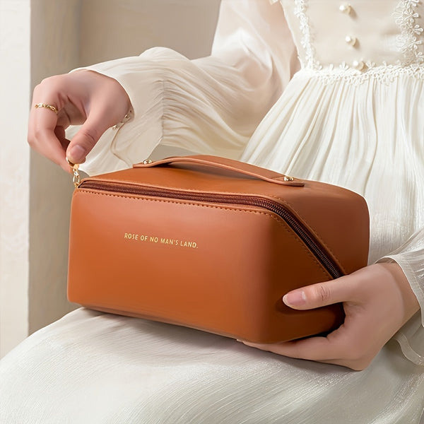 MAKEUP TRAVEL BAG - 50% OFF 🔥