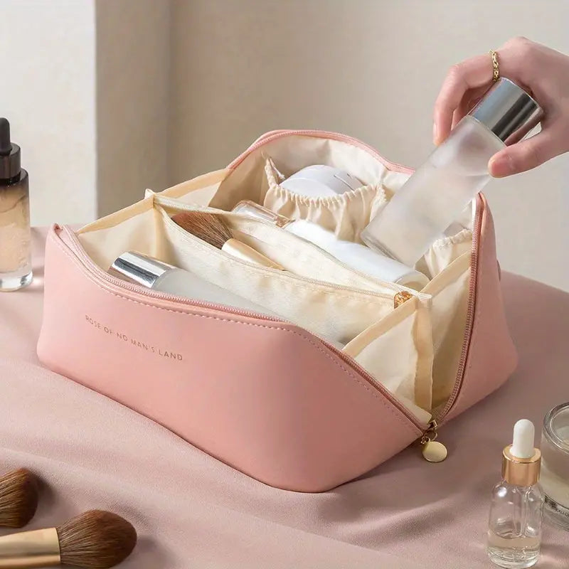 MAKEUP TRAVEL BAG - 50% OFF 🔥
